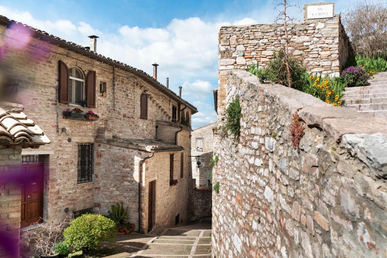 Casa Clara Appartamenti Assisi Buitenkant foto